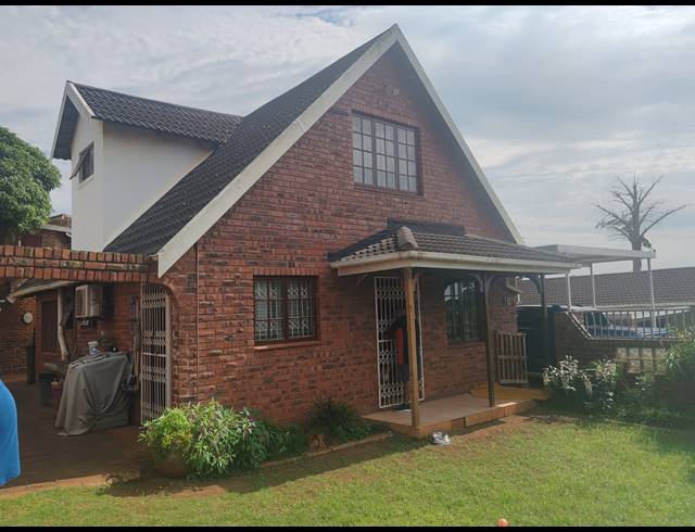 4 BEDROOM HOUSE TO LET IN SOUTHGATE